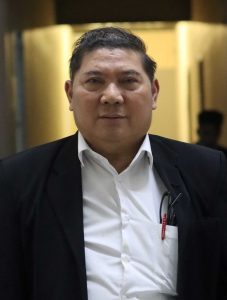 Dr. Matheus Mangentang, M.Th