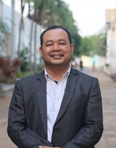 Dr. Yeremia Hia, M.Th